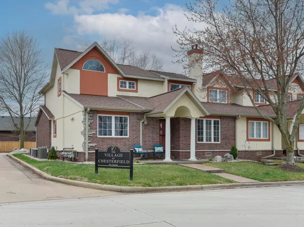 2324 W Westview Street, Springfield, MO 65807