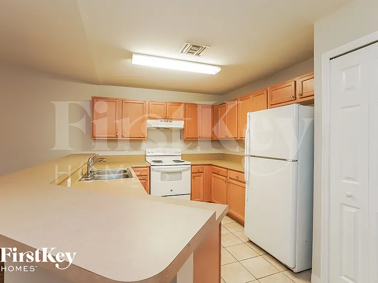 4724 13th St SW — Photo 7