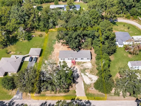 20006 Red Oaks S, New Caney, TX 77357