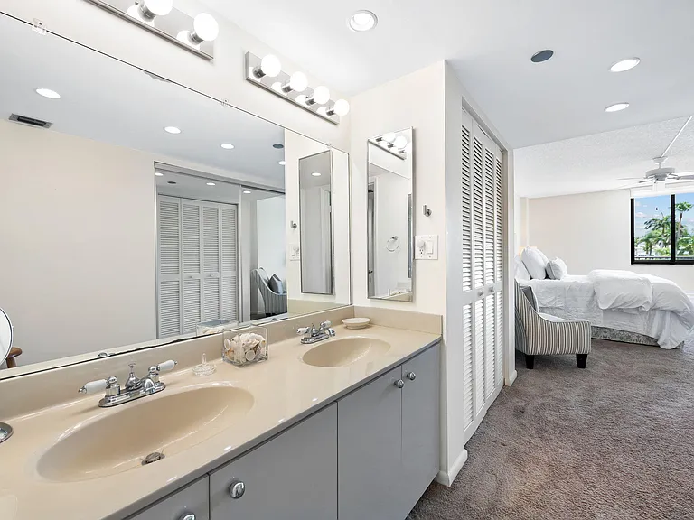 3420 S Ocean Blvd #3P — Photo 14