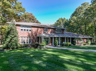 9393 Little Mountain Rd, Kirtland Hills, OH