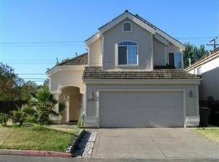 2701 Compton Parc Ln, Carmichael, CA 95608