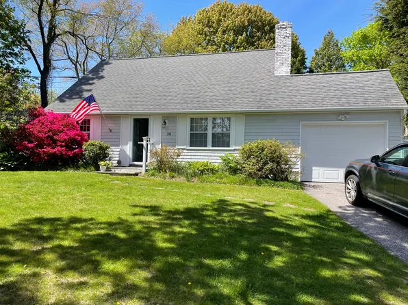 (undisclosed Address), Jamestown, RI 02835