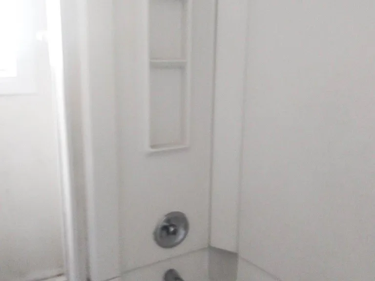405 N 2nd St #2 — Photo 12