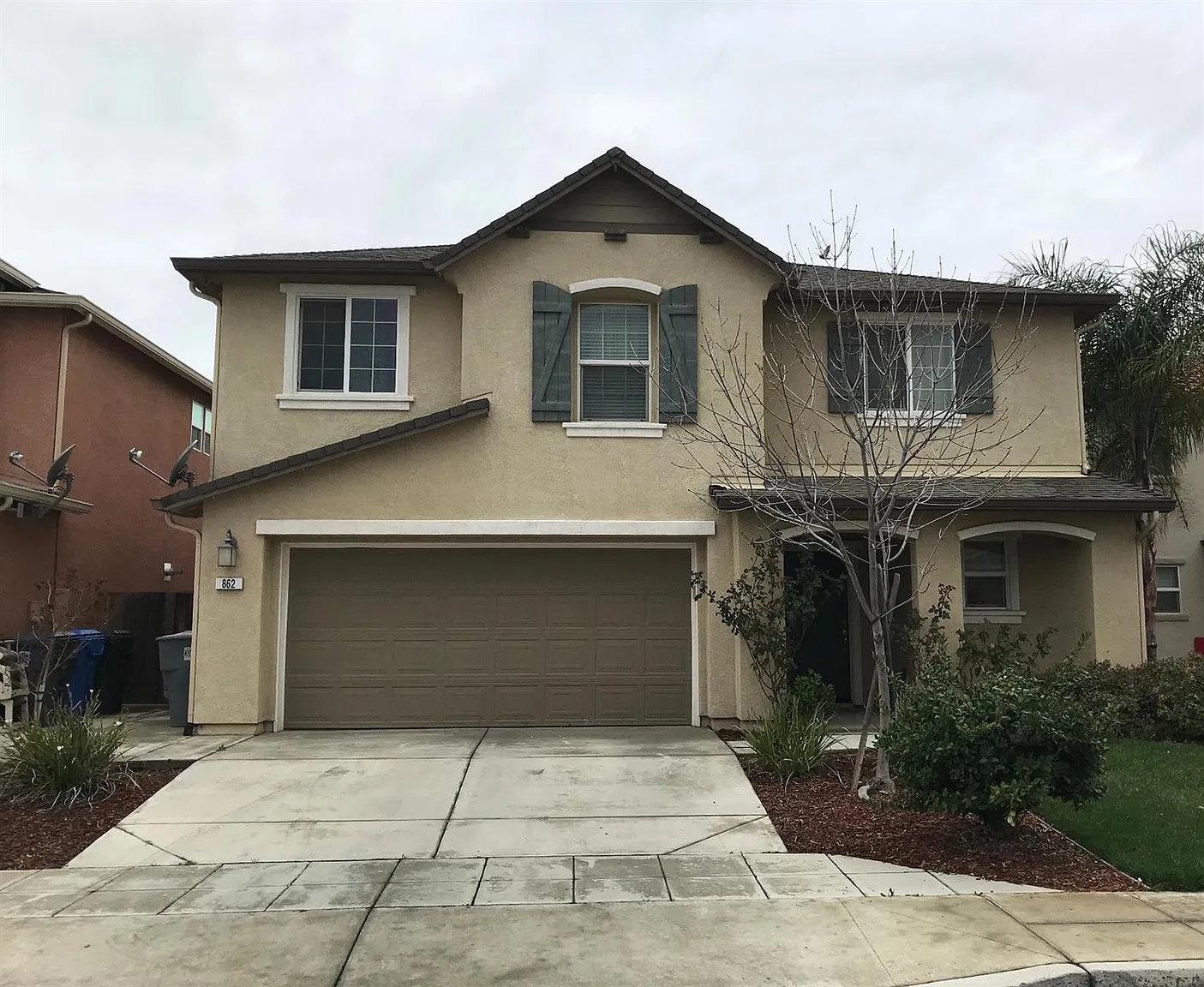 862 Kiwi St photo 1