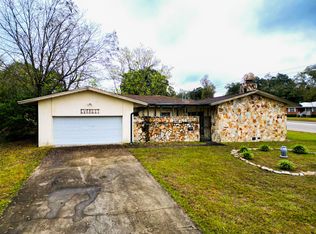 16 N 1st St, Defuniak Springs, FL 32433