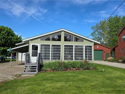 2112 S Harborview Dr, Lakeside Marblehead, OH, 43440