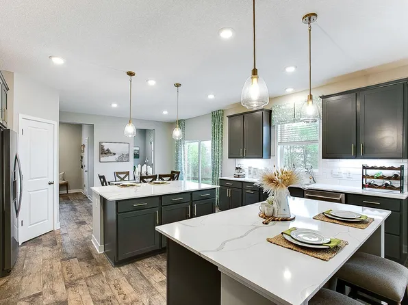 524 Goldenrod Trl, Waconia, MN 55387