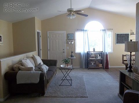 4th image of 2508 Park View Dr