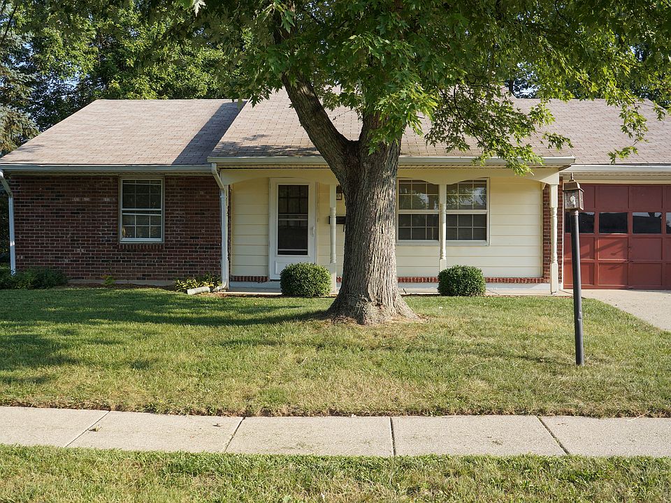 Front view of home