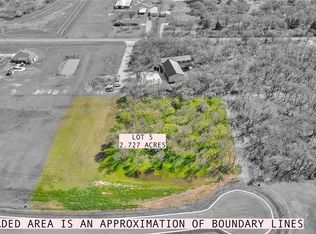 215 Little Grove Rd, Elm Mott, TX 76640