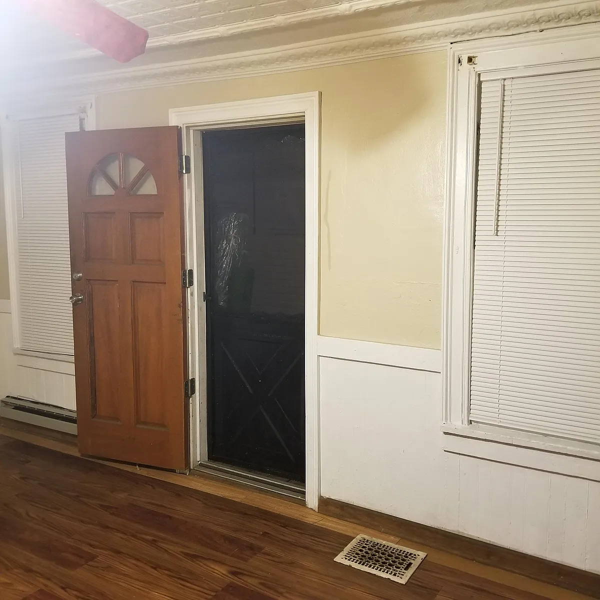 Building Photo - 224 Johnson St #R