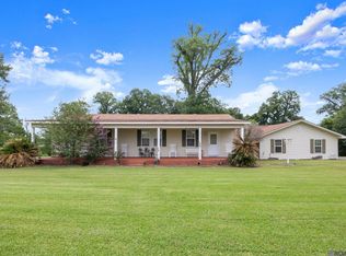 1602 Valverda Rd, Maringouin, LA 70757