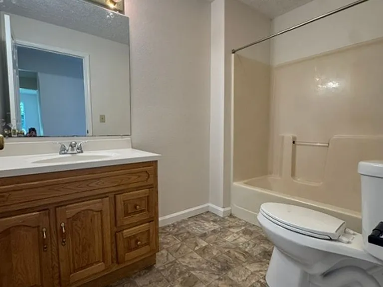 3222 Craigs Chapel Rd — Photo 7