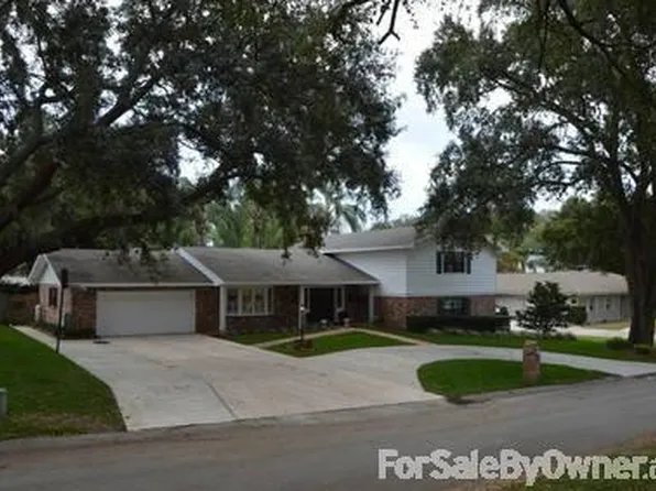 130 Park Ln SE, Winter Haven, FL 33884