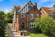photo property thumbnail