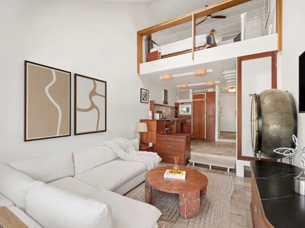 211 Thompson Street image 1 of 10