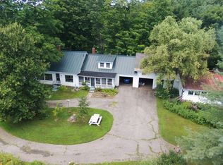 281 Temple Rd, Farmington, ME 04938