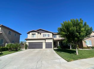 14660 Meadowsweet Dr, Corona, CA 92880