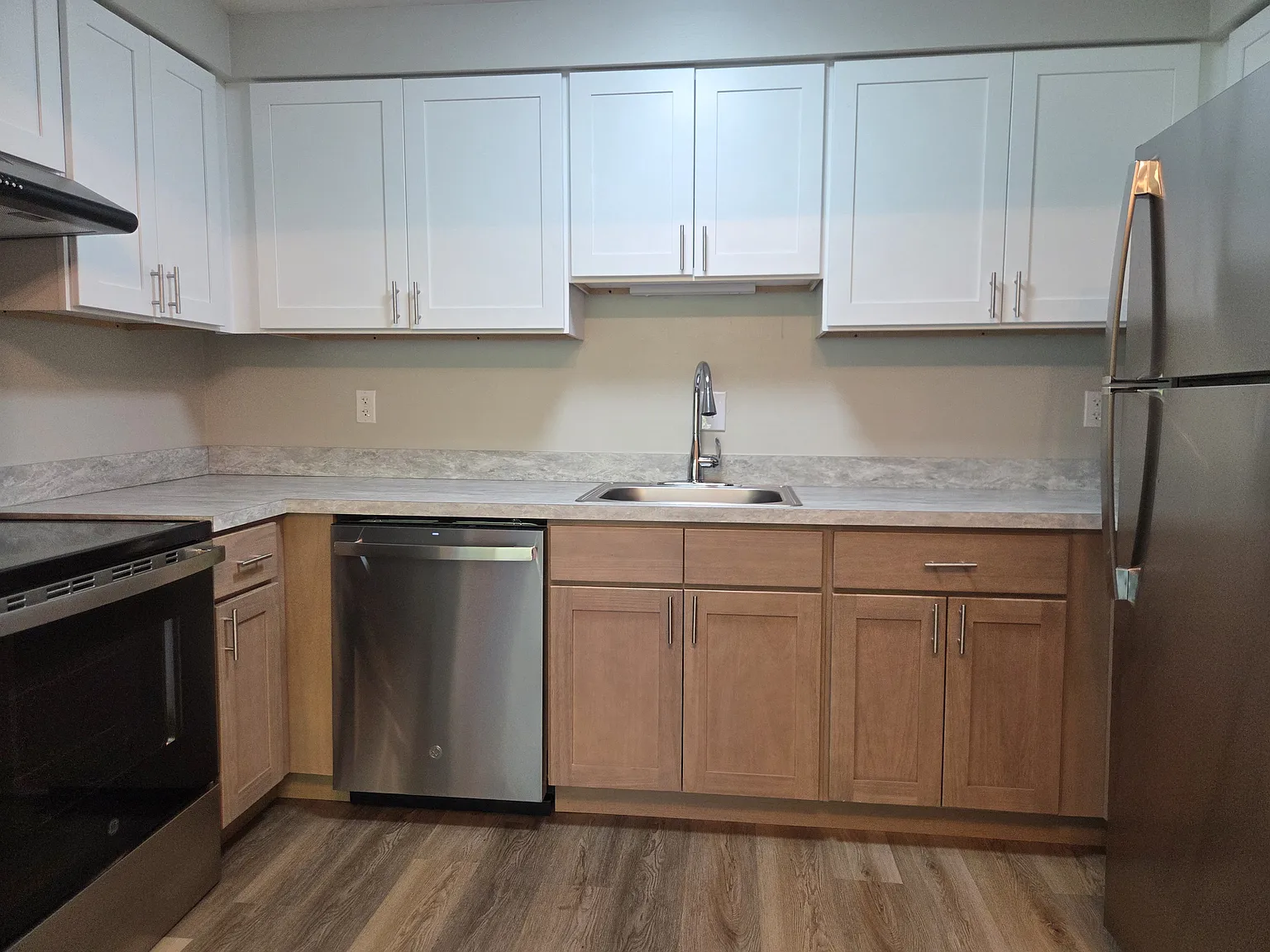 Cedarwood Crossings — Photo 1