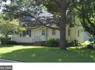 880 Mooers Ave SE, Cokato, MN 55321