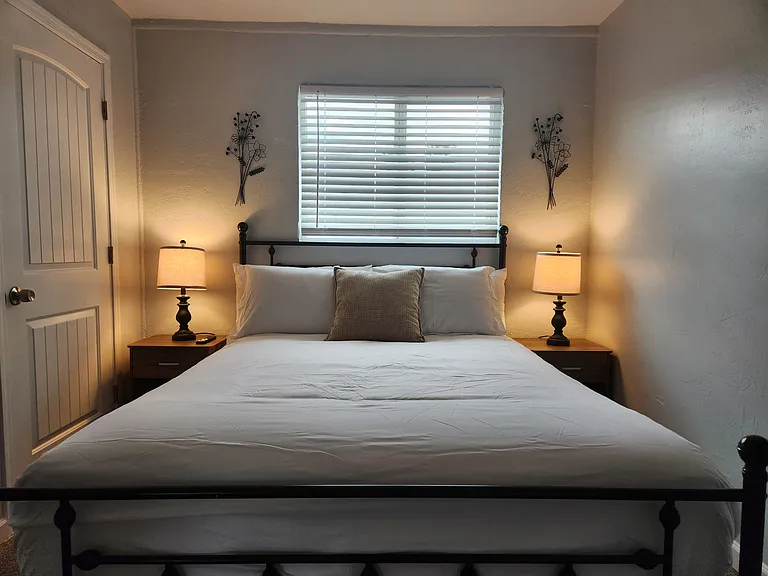 299 S Oregon St #4 — Photo 16