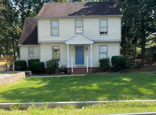 2460 Crowncrest Dr, Henrico, VA 23233