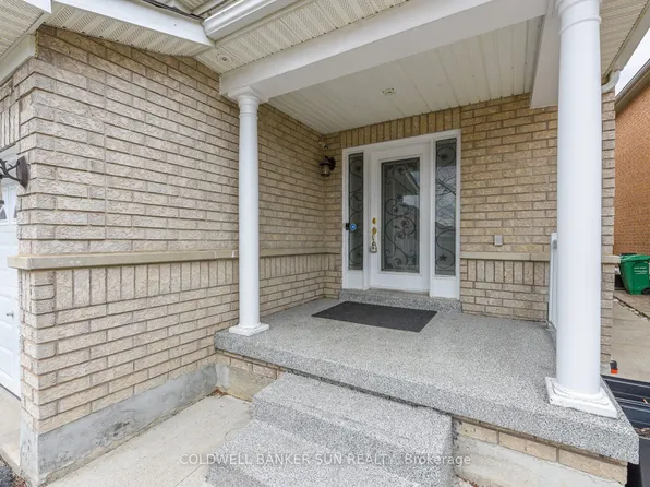 21 Sunnyview Rd, Brampton, ON L7A 3E4