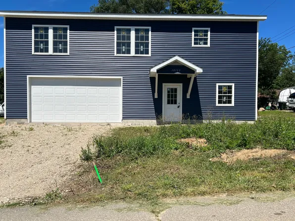 10133 Loch Lomond Dr, Brighton, MI 48114