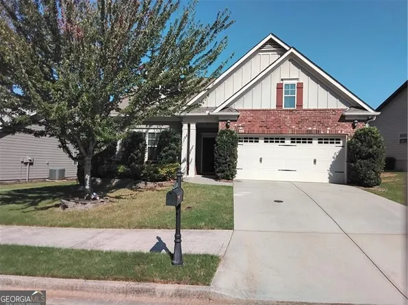 4520 Sweetwater Dr, Gainesville, GA 30504