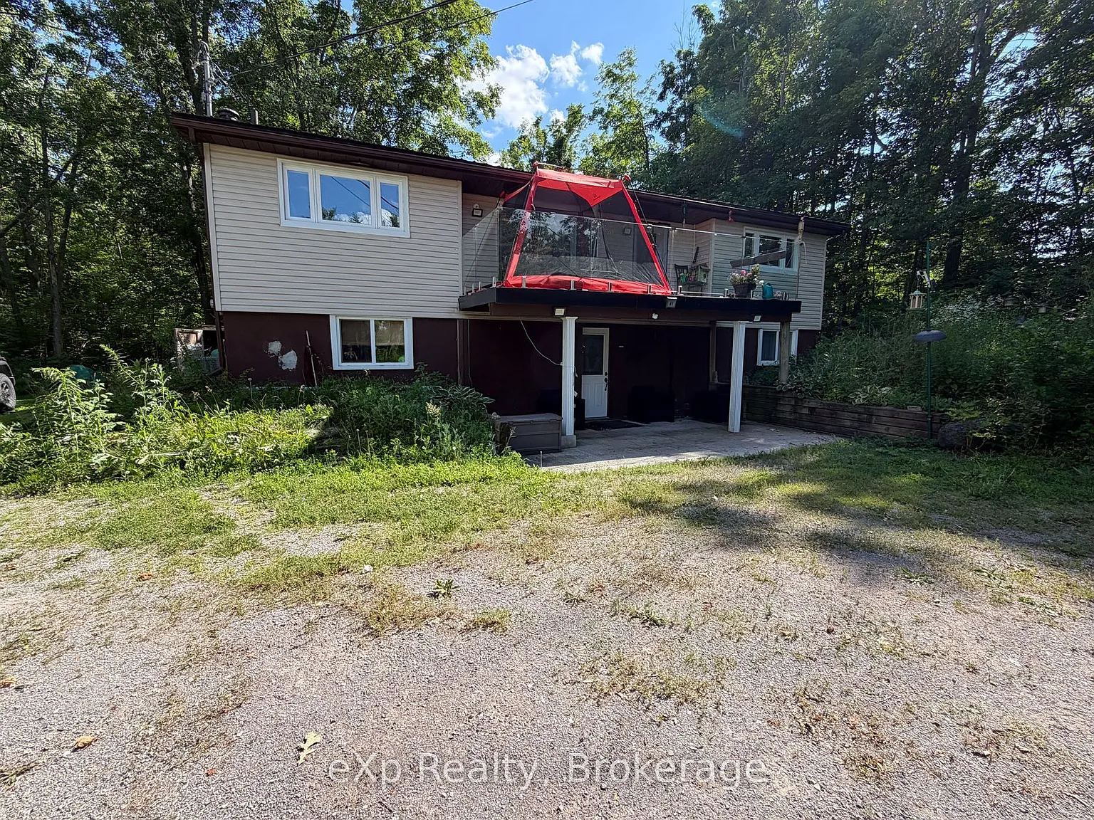 2 bed, $1,900 — Photo 1