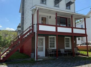 596 Old 209 Rd, Tamaqua, PA 18252