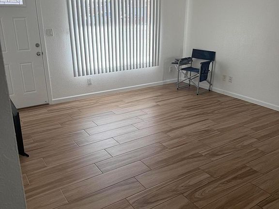 2nd image of 20601 N 33rd Ave