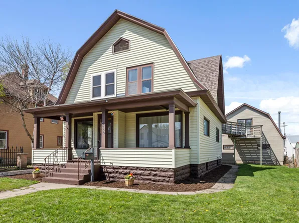 956 W 6th St, Winona, MN 55987
