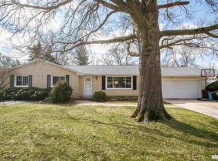 436 E Edgewood St, Morton, IL