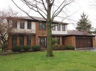 1968 Somerset Ln, Wheaton, IL 60189