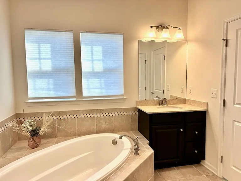 5312 N Center Dr — Photo 12