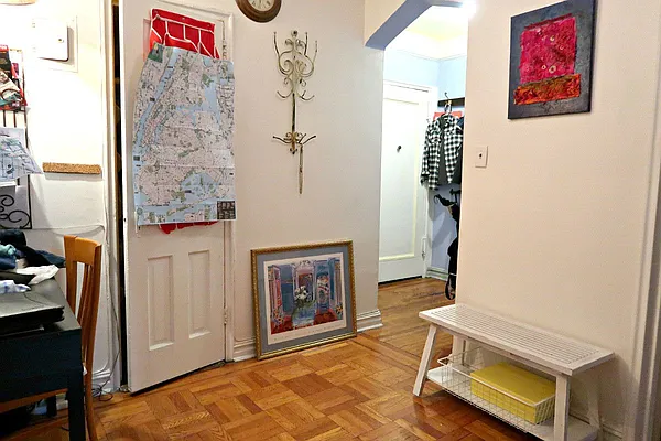 Rented by Level Group | media 8