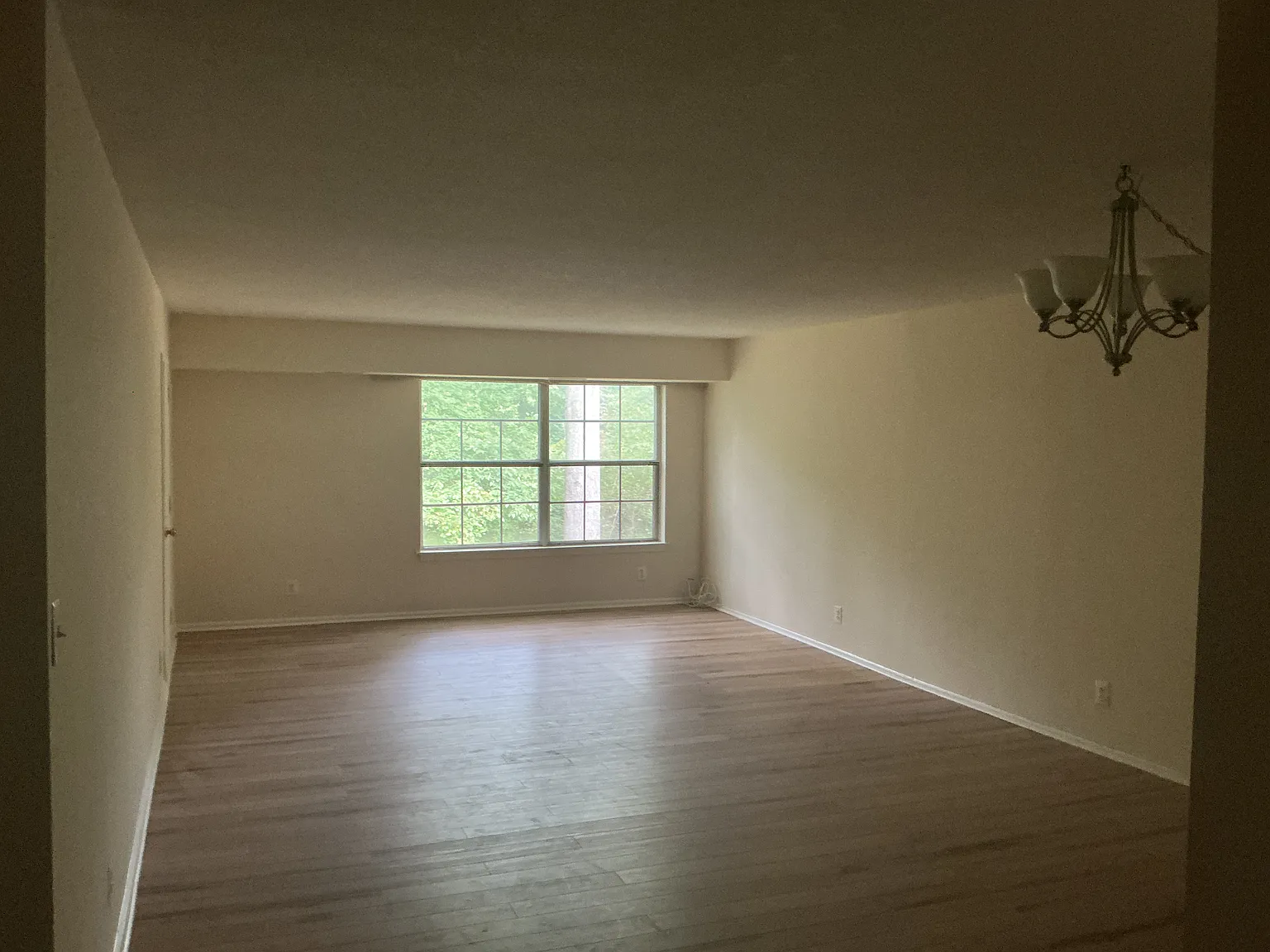2 bed, 1150 sqft, $2,450 — Photo 4