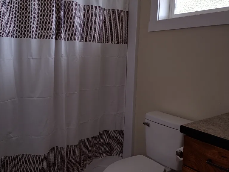 1354 N 45 E #1 — Photo 8