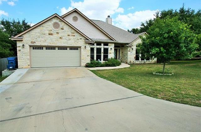 1st image of 3309 Vista Ln