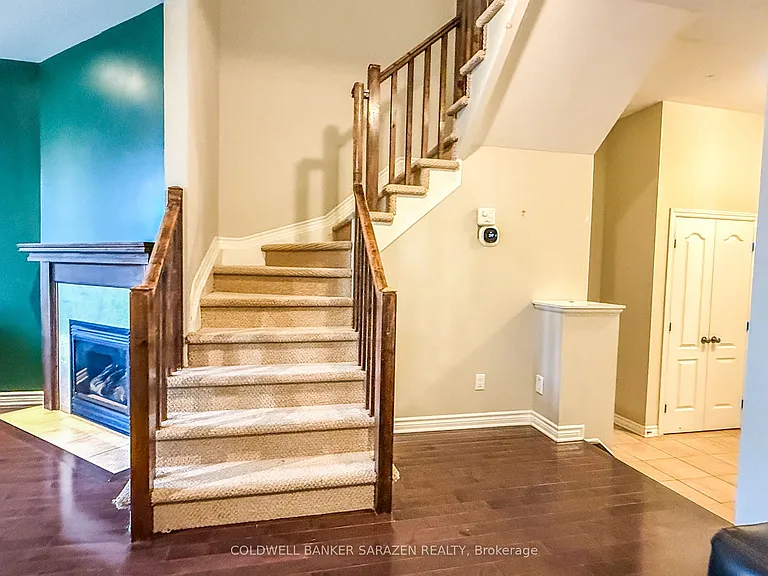 92 Selhurst Ave — Photo 4