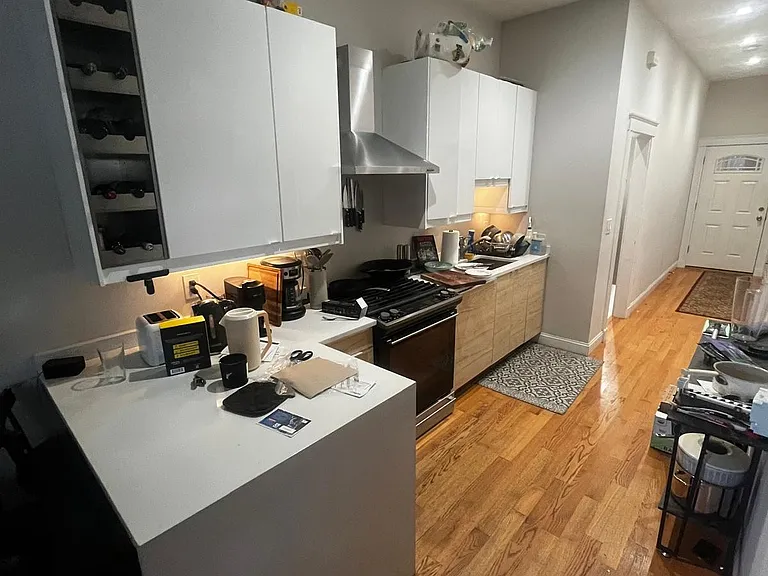 7 Grant St #1F — Photo 1
