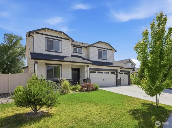 6315 Cottonwood Loop, Yakima, WA 98903