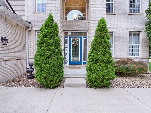 3rd image of 7701 Black Walnut Dr