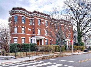 149 R St NE, Washington, DC 20002