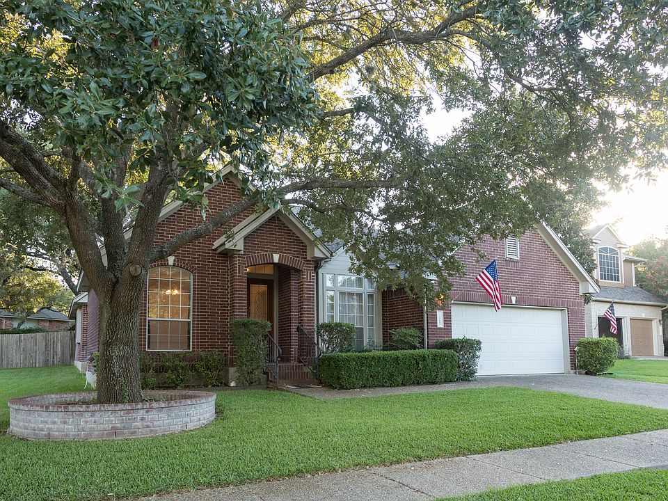 1st image of 13403 Hollow Creek Dr