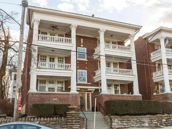 319 E 43rd St APT 1, Kansas City, MO 64111