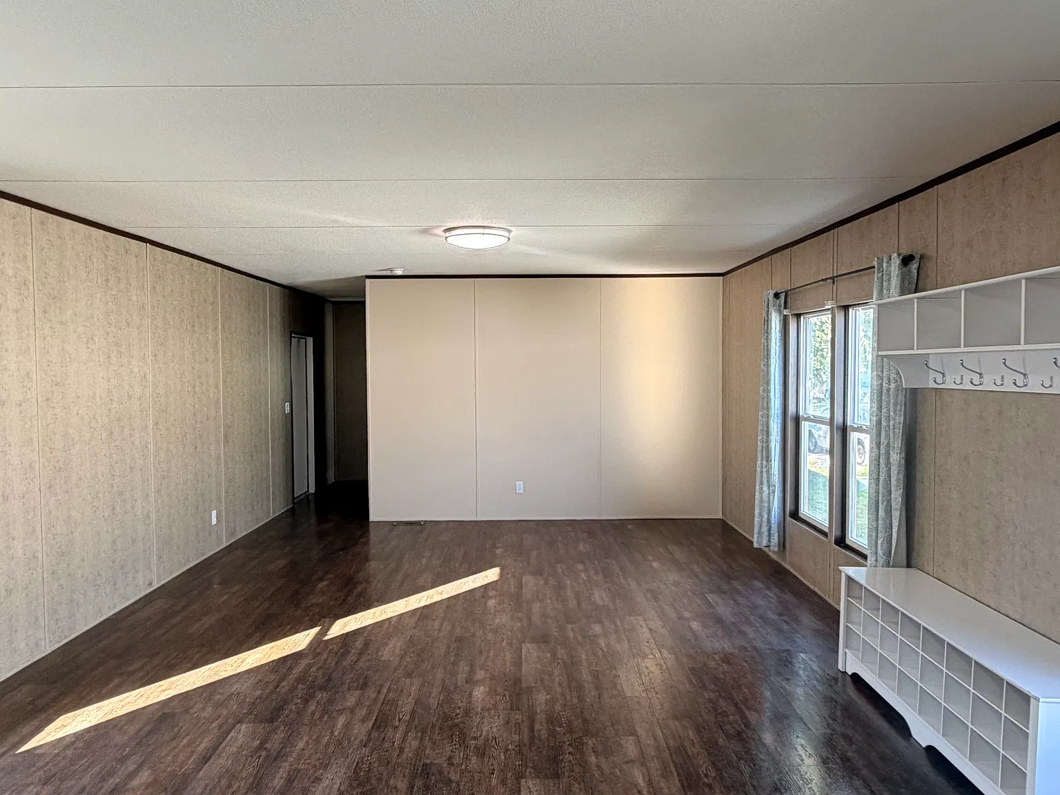 3 bed, 1200 sqft, $850 — Photo 2
