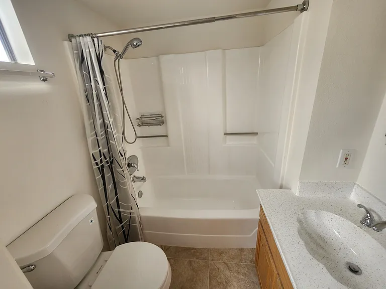 10444 Canoga Ave #33 — Photo 10